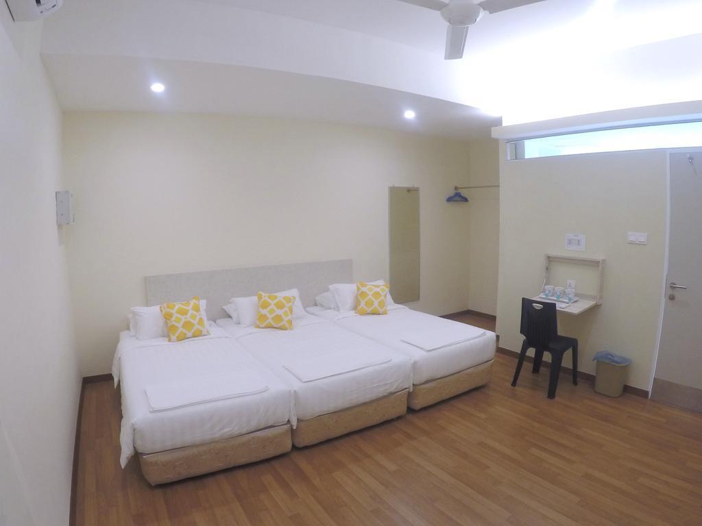 1Acs Residence Кучінг Номер фото